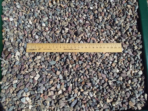 Kamenclub.ru: Галька речная окат цветная фр.5-10 мм. купить  в Истре галька речная белый, серый, красноватый, синий, темно-серый речная окатанная галька декоративная 6800 руб/т   фото КАМЕНЬ КЛУБ