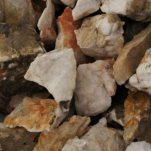 фото Кварц ( фр. 70-100 мм)  купить в Истре в интернет-портале КАМЕНЬ КЛУБ