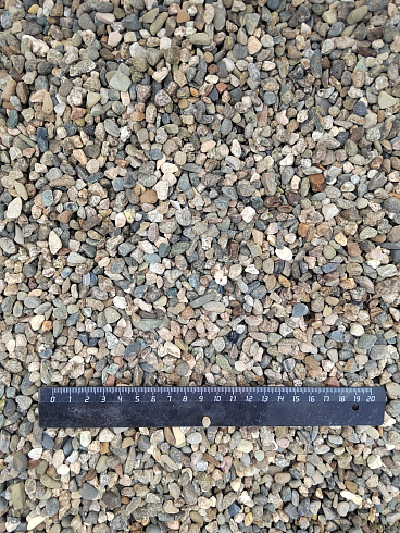 Kamenclub.ru: Галька речная окат (серая) фр.5-10 мм купить  в Истре галька речная серая, серый, темно-серый, светло-серый, коричневый речная окатанная галька декоративная ландшатфная 5000 руб/т   фото КАМЕНЬ КЛУБ