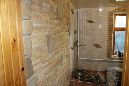 Kamenclub.ru: Песчаник (лапша) art PSG-3-01  купить в Истре    2300 руб/кв.м   фото КАМЕНЬ КЛУБ