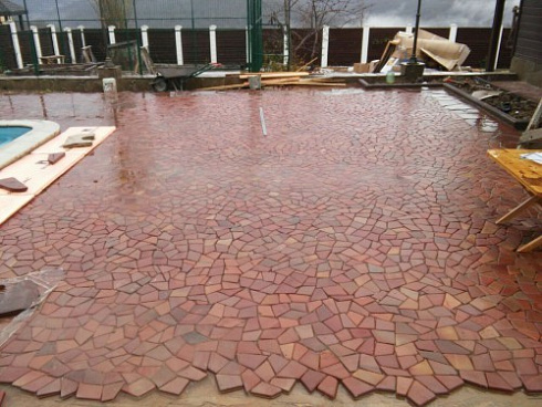 Kamenclub.ru: Песчаник брусчатка (Готика) art PSK-L-01  купить в Истре    2600 руб/кв.м    фото КАМЕНЬ КЛУБ