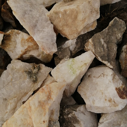 фото Кварц ( фр. 70-100 мм)  купить в Истре в интернет-портале КАМЕНЬ КЛУБ