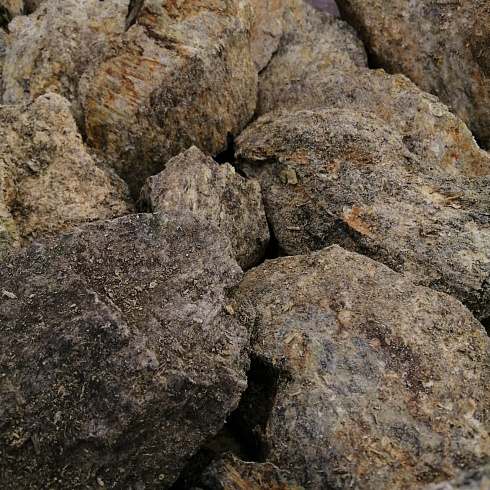 фото Змеевик салатовый  (фр. 70-100 мм)  купить в Истре в интернет-портале КАМЕНЬ КЛУБ