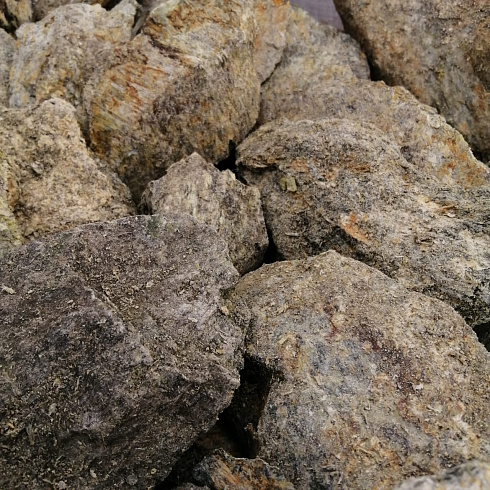 фото Змеевик салатовый  (фр. 70-100 мм)  купить в Истре в интернет-портале КАМЕНЬ КЛУБ