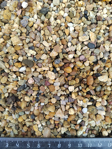 Галька речная окат (рыжая) фр.3-5 мм купить в Истре 