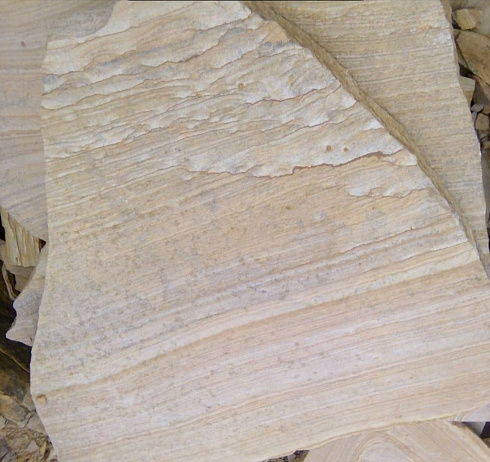 Kamenclub.ru: Песчаник пластушка желтый с рисунком (4-6 см)  купить в Истре плитняк пластушка желтый с рисунком песчаник 9 000 руб/м3   фото КАМЕНЬ КЛУБ