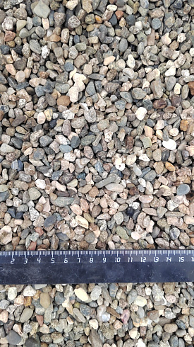 Kamenclub.ru: Галька речная окат (серая) фр.5-10 мм купить  в Истре галька речная серая, серый, темно-серый, светло-серый, коричневый речная окатанная галька декоративная ландшатфная 5000 руб/т   фото КАМЕНЬ КЛУБ