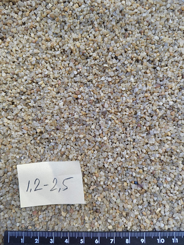 Кварцевый песок сухой фракцинированный фр. 1,2-2,5 мм.  купить в Истре фото Камень Клуб