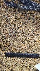 Kamenclub.ru: Галька окат (серо-желтая) фр.5-10 мм. купить  в Истре галька речная рыжий, желтый, рыжий, серо-желтый речная окатанная галька декоративная 5000 руб/т   фото КАМЕНЬ КЛУБ