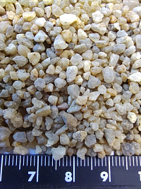 Кварцевый песок для водоподготовки фр. 1,6-3 мм.  купить в Истре фото Камень Клуб