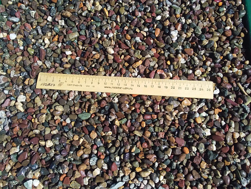 Kamenclub.ru: Галька речная окат цветная фр.5-10 мм. купить  в Истре галька речная белый, серый, красноватый, синий, темно-серый речная окатанная галька декоративная 6800 руб/т   фото КАМЕНЬ КЛУБ