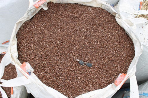 Kamenclub.ru: Мраморная крошка (щебень крошка розовый) фр. 5-10 мм.  купить в Истре мрамор розовый, красный щебень колотый ландшафтный декоративный  11000 руб/т   фото КАМЕНЬ КЛУБ