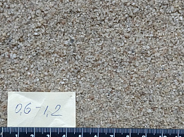 Кварцевый песок для площадок фр. 0,6-1,2 мм.  купить в Истре фото Камень Клуб